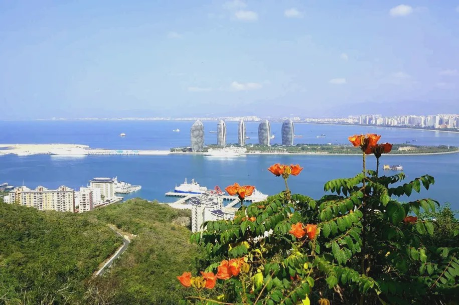 海南,热带魅力的璀璨天堂!🌴