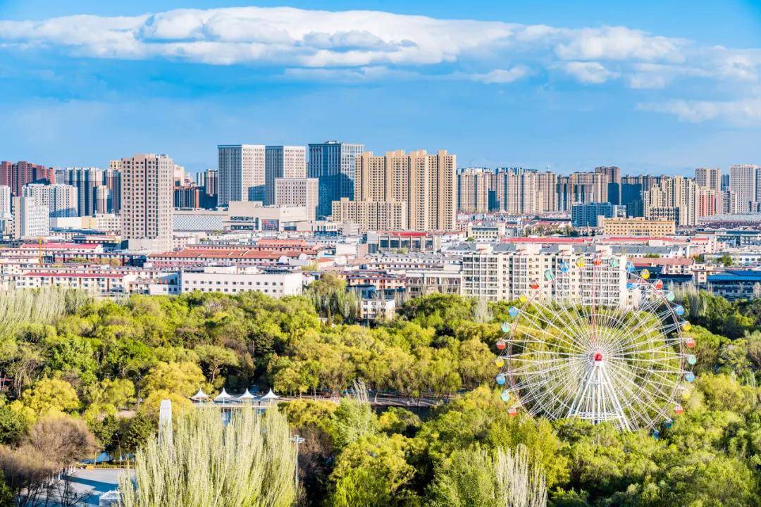 草原明珠，呼和浩特的历史与文化交汇之地